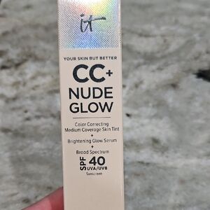 IT Cosmetics CC+ Nude Glow Foundation - Tan